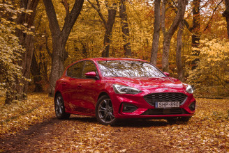 Kicsi a bors, de erős: bemutatjuk az új Ford Focust