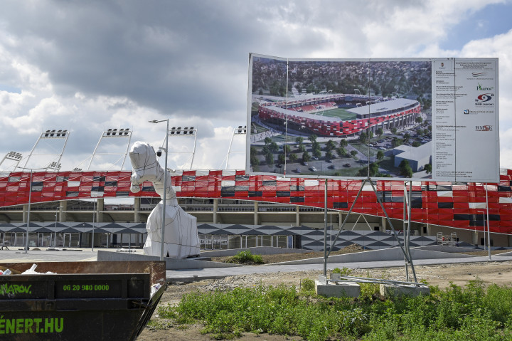 Az új Bozsik József- stadion építése a XIX. kerület, Puskás Ferenc utcában – Fotó: Róka László/MTVA/Bizományosi