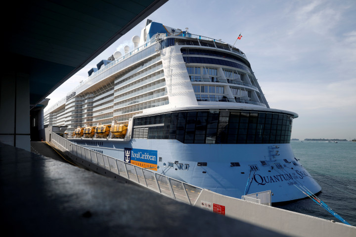 A Quantum of the Seas óceánjáró a szingapúri kikötőben 2020. december 9-én – Fotó: Edgar Su/Reuters