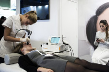 Sokkal többen plasztikáztatnak, mert nem tetszenek maguknak a Zoomon