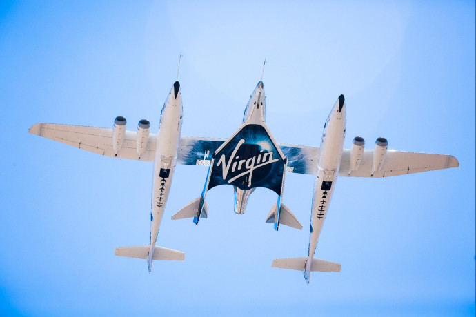 Sikertelen volt a Virgin Galactic űrrepülő-tesztje, a pilóták vitorlázva szálltak le