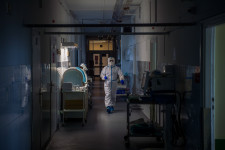 181 beteg meghalt, napok óta csökken a kórházban kezeltek száma