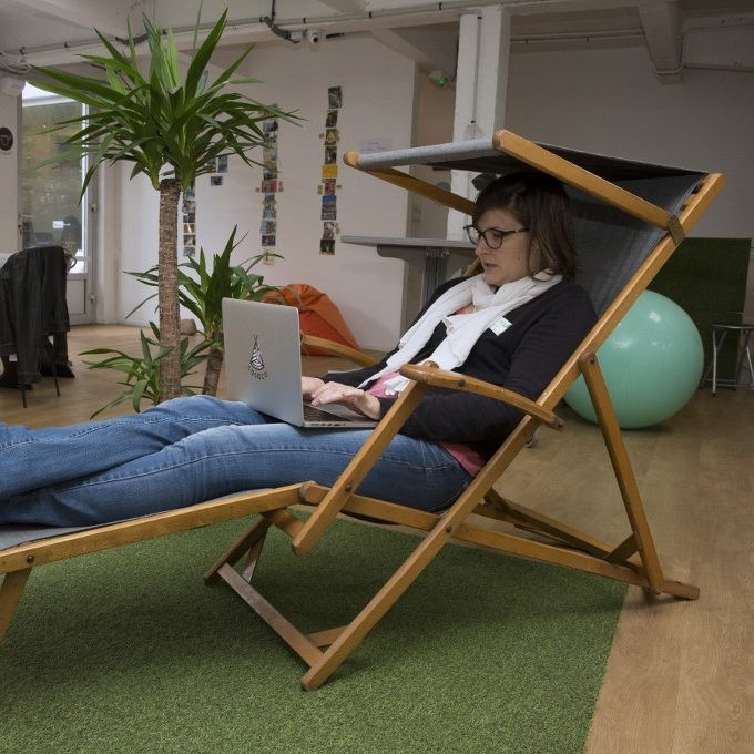 Lehet a HR digitális, az iroda pedig munkaállomás helyett közösségi tér