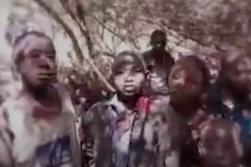 Videón üzenhettek a Boko Haram által elrabolt nigériai diákok