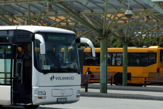Több mint 7 milliárdért vásárolt buszokat a MAN-tól a Volán
