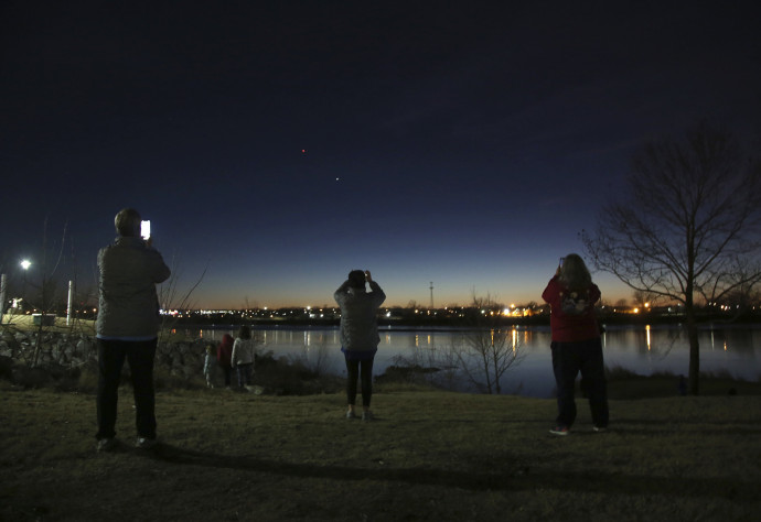 Az együttállás Tulsában – Fotó: John Clanton / MTI