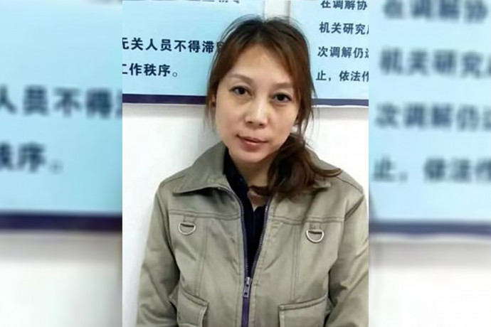 Húsz év menekülés után állt bíróság elé a kínai sorozatgyilkos társa