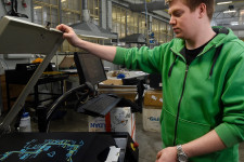 A gazdaság kettészakadása a bónuszokon is látszik Csehországban