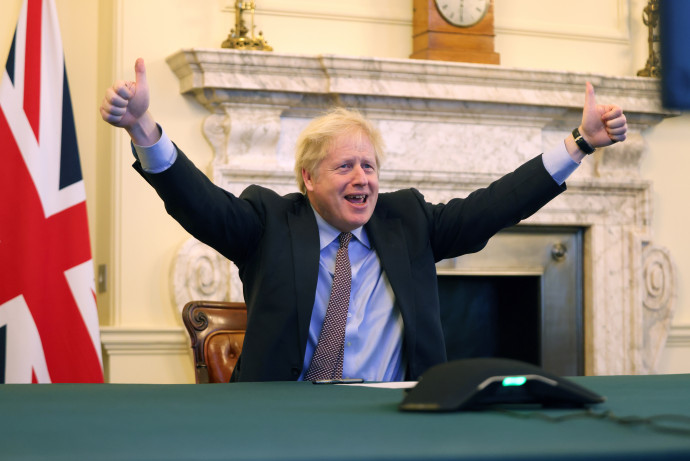A brit miniszterelnöki hivatal által kiadott kép Boris Johnsonról a megállapodás bejelentése után – Fotó: Pippa Fowles / No10 Downing Street / Anadolu Agency / Anadolu Agency via AFP