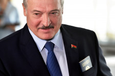 Lukasenko semelyik vakcinával nem fogja beoltatni magát