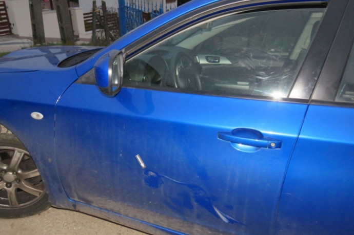 A sérült autó – Fotó: police.hu