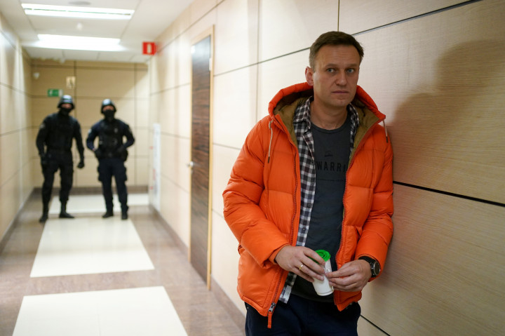 Ultimátumot kapott Navalnij: ha nem tér haza azonnal, később börtön várja majd