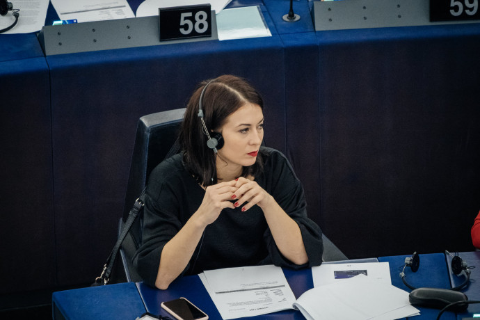 Medián: Deutsch Tamás a legismertebb EP-képviselő, de Cseh Katalin a legnépszerűbb