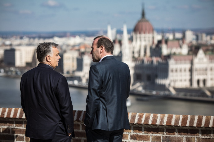 Orbán Viktor Budapesten, a Karmelita kolostorban fogadta Manfred Webert, az Európai Néppárt frakcióvezetőjét 2019. március 12-én.Fotó: MTI/Miniszterelnöki Sajtóiroda/Szecsődi Balázs