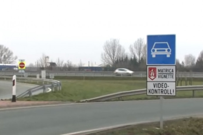 A kormány nem válaszolt arra, hogy az állam miért emelhet, az önkormányzatok viszont miért nem a szolgáltatásaik díjain