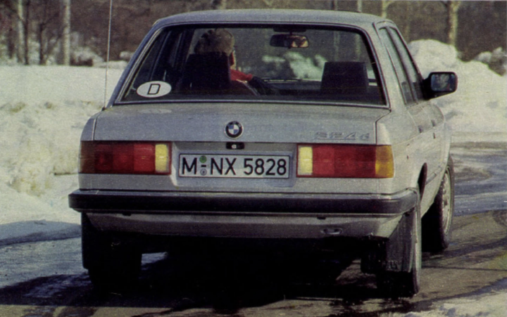 A BMW 324d hátulja az Autó-Motor 1986. áprilisi tesztjén – Fotó: Autó-Motor / Arcanum