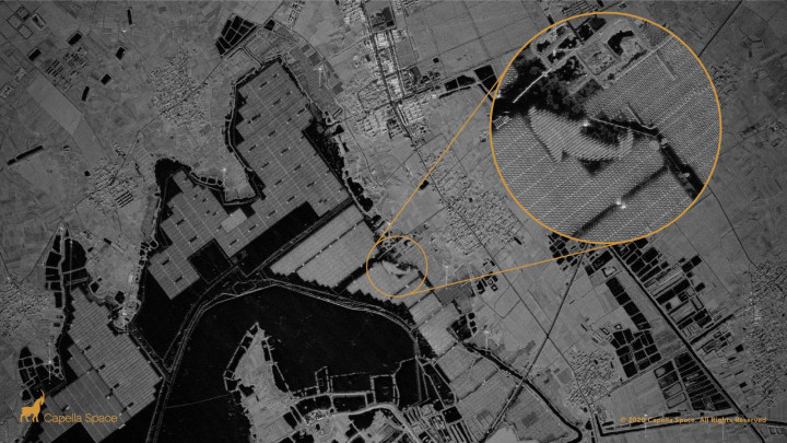 Egy kínai napelemparkról készített műholdkép – Fotó: Capella Space