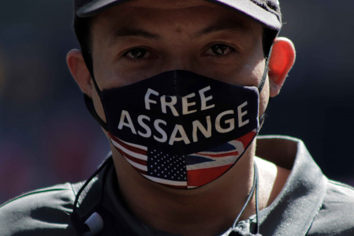 Óvadék ellenében sem engedték szabadon a Wikileaks alapítóját