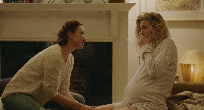 Molly Parker és Vanessa Kirby – Fotó: Benjamin Loeb / Netflix