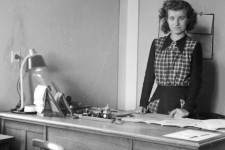 A szerelmi házasságot még tiltották Magyarországon, amikor először lett női bankigazgató