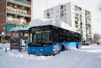 A nagy hó miatt akadozik az ellátás Madridban