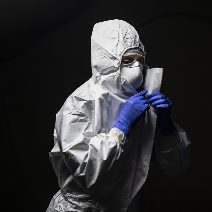 Csehország és Szlovákia harmadik hullámot kapott a nyakába, mert az ünnepek előtt lazított