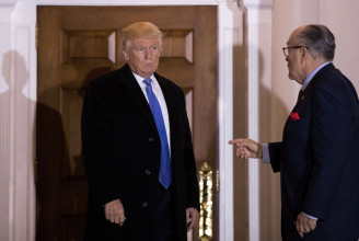 Donald Trump állítólag nem hajlandó kifizetni Rudy Giulianit
