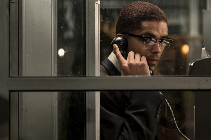 Kingsley Ben-Adir mint Malcolm X – Fotó: Patti Perret / Amazon Studios