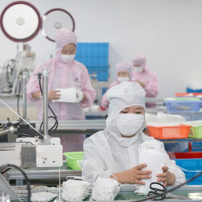 224 milliárd maszk exportja hajtotta tavaly a kínai gazdaságot