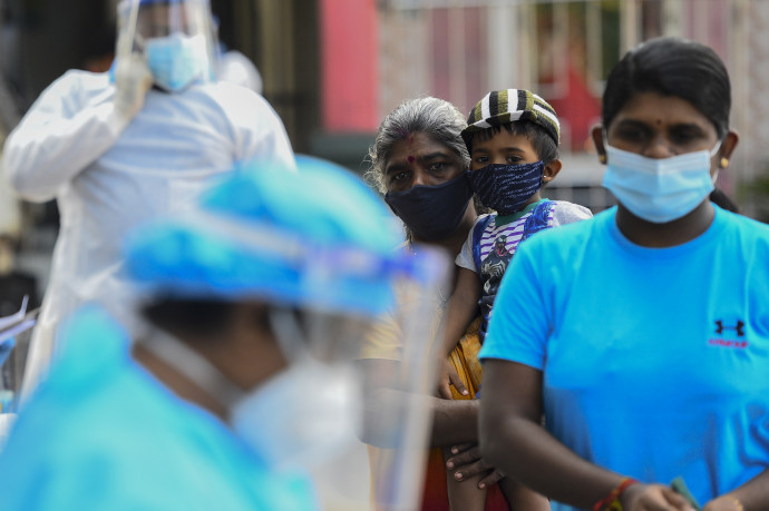 Kórházba került a Srí Lanka-i miniszter, aki kipróbálta a koronavírus elleni varázsitalt