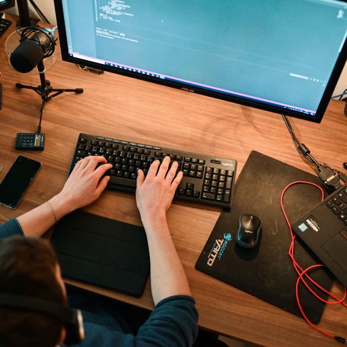 Otthon tényleg senki sem kreatív, vagy csak ürügyet keresnek a cégek?