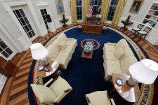 Polgárjogi harcosokra cserélte Biden a kólarendelő gombot a Fehér Házban