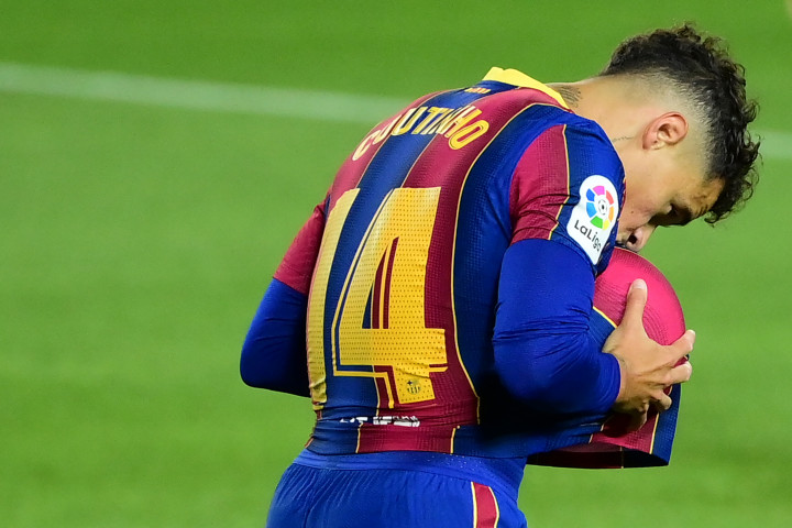 Philippe Coutinho a Barcelona mezében – Fotó: AFP/Lluis Gene