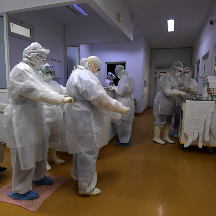 Úgy tűnik, ﻿a korlátozásokkal sikerült elkerülnünk a fertőzések újabb hullámát