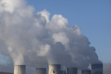 Hat atomreaktor építését tervezi a lengyel kormány, négy helyszínt mérlegelve