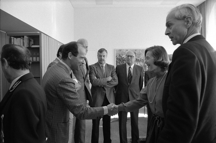 Elisabeth Kopp beiktatása a Szövetségi Tanács tagjává 1984-ben – Fotó: Blick / RDB / Ullstein Bild / Getty Images