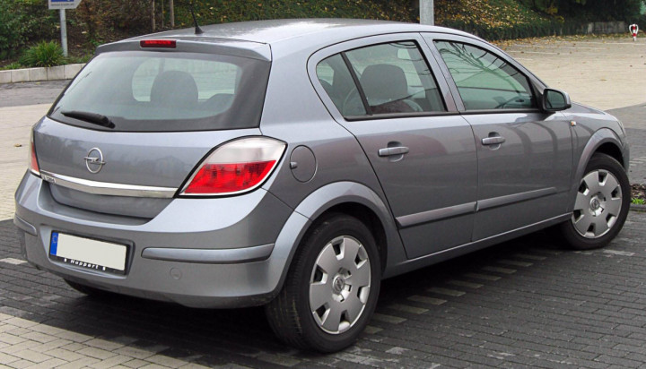Opel Astra H. Forrás: Opelpro