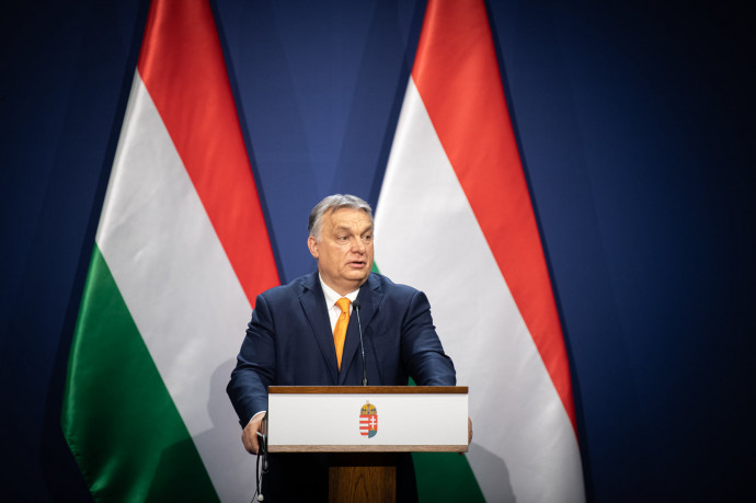 Cáfolta az Emmi Orbán Viktor kijelentését az oltás menetéről