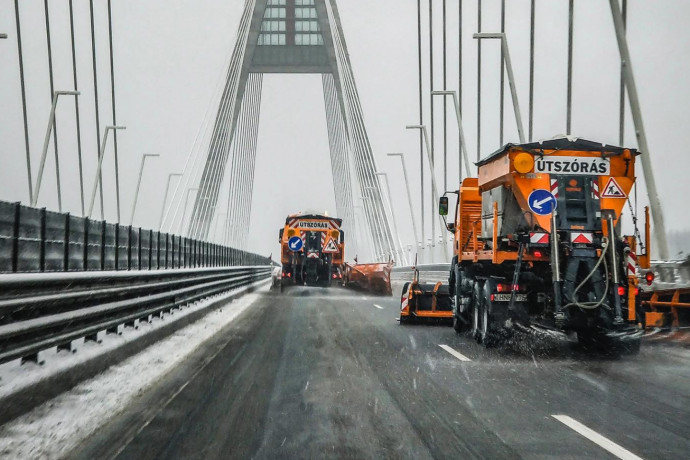 Jön a cudar idő, a Magyar Közút már minden munkagépét csatasorba állította