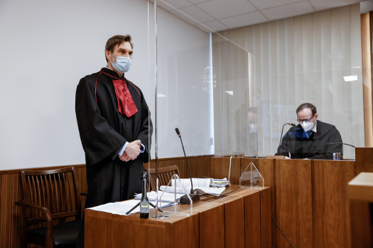 Ügyész és védők a Fővárosi Ítélőtábla 2021. február 9-i tárgyalásán – Fotó: Ajpek Orsi / Telex