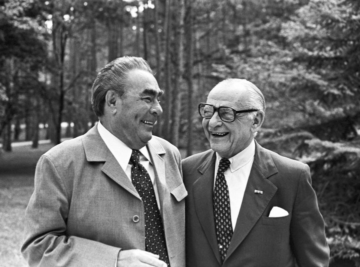 Hammer és Brezsnyev 1978-ban – Fotó: Vladimir Musaelyan / TASS / Getty Images