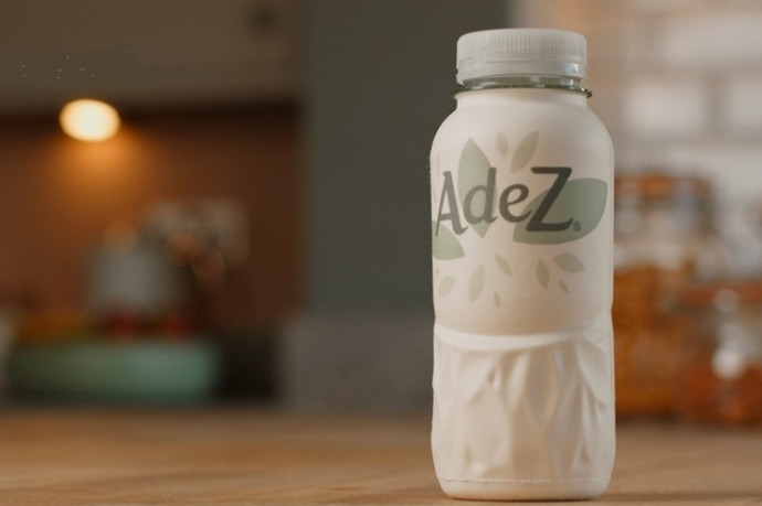 Magyarországon vezeti be először a Coca-Cola a majdnem papírpalackjait