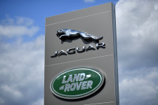 2030-tól kizárólag elektromos autókat gyárt majd a Jaguar Land Rover