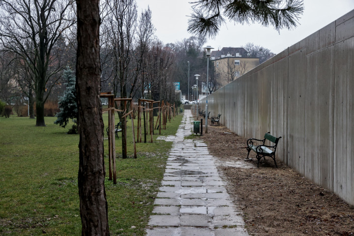 Az építkezés Avar utcai park felőli oldala – Fotó: Huszti István / Telex