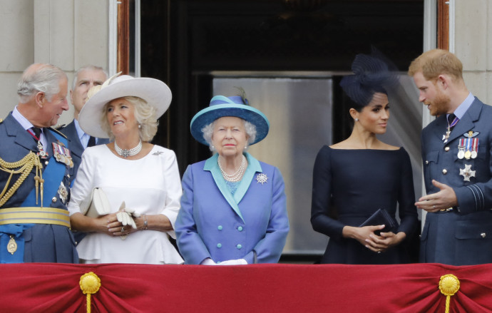 A brit uralkodói család elengedte a hercegi párt Fotó: Tolga AKMEN / AFP
