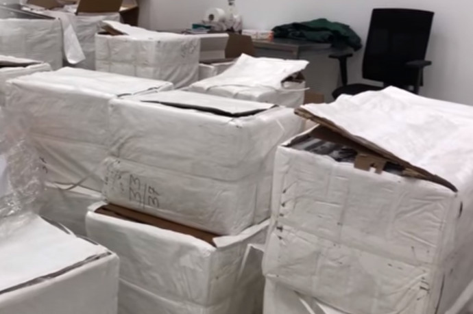 Egy tonna potencianövelőt foglaltak le a budapesti repülőtéren