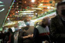 Tömegekben gyűlnek a budapesti kaszinózók az ingyenes tombolára
