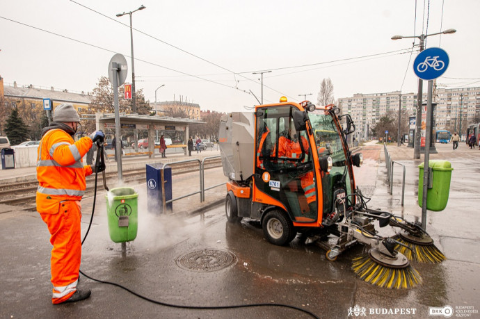 Rendbe teszik a bérletpénztár környékét és az aluljárót az Örs vezér téren