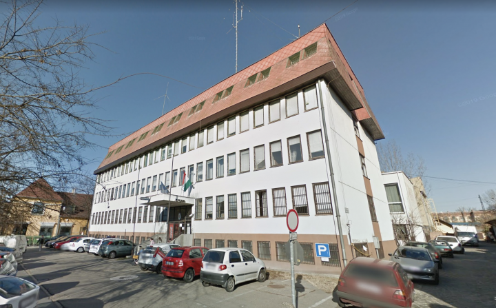 A váci rendőrkapitányság épülete – Fotó: Google Street View