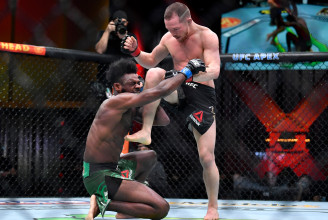 Egy orosz MMA-zseni szállította minden idők egyik legnyomosabb érvét az intenzív angoltanulás mellett